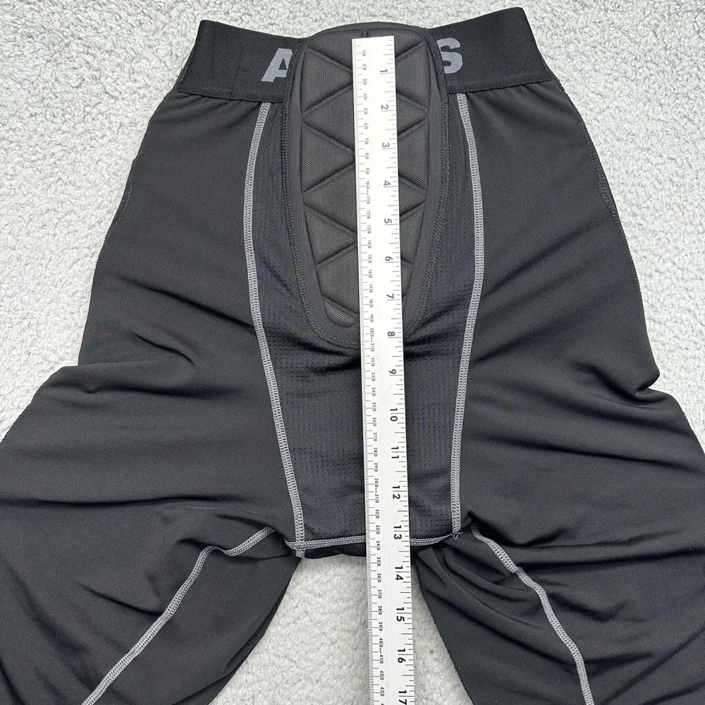 ADIDAS MAF3007‎ Mens Large Black Techfit 5-Pad Integrated Compression Shorts
